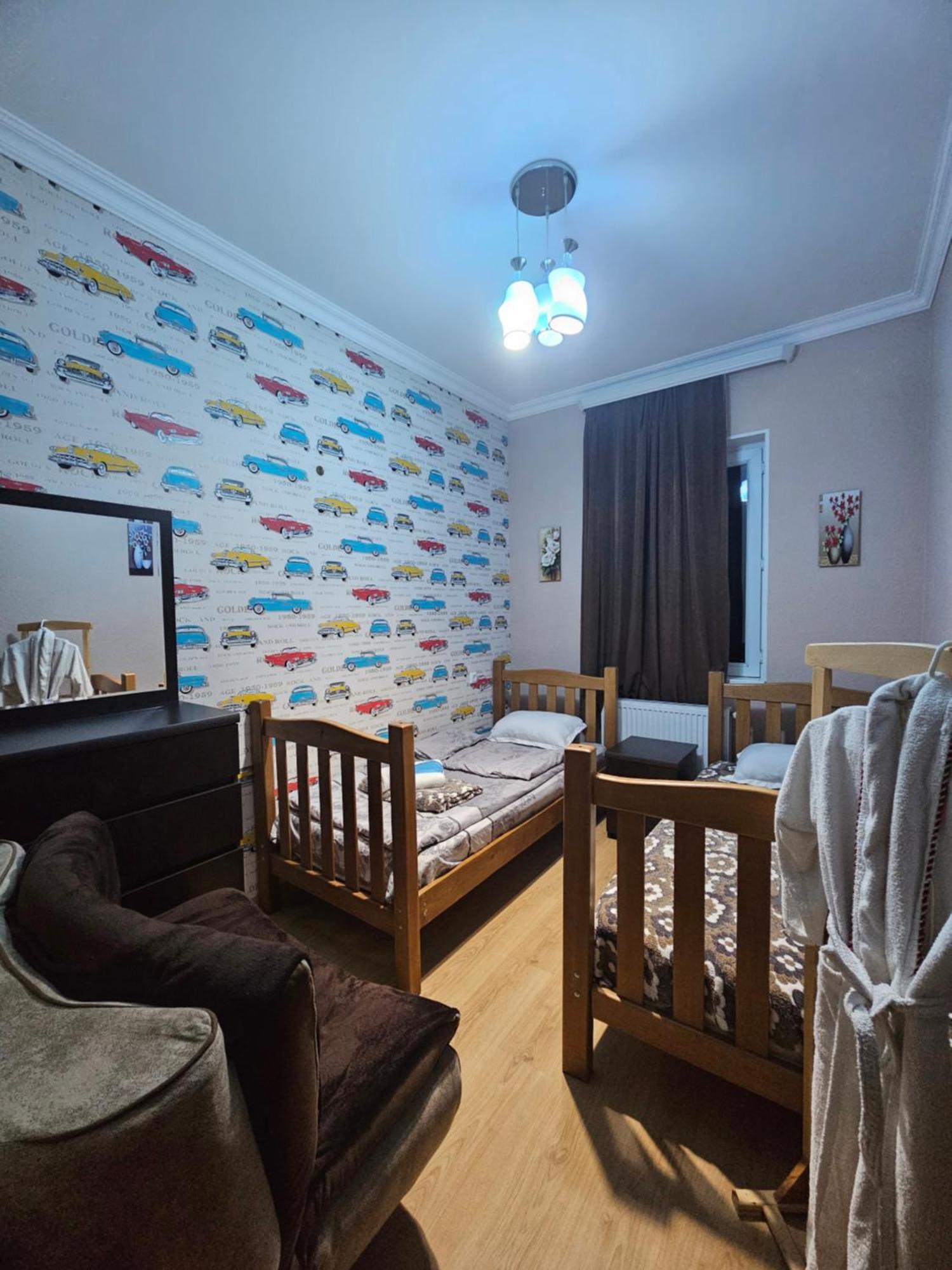 Guesthouse Different Tbilisi Esterno foto
